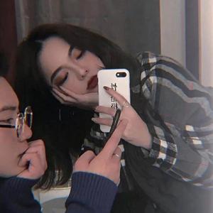 把腿张开绑在床上任人玩弄动漫
